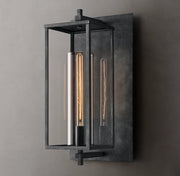 Devauxs Grand Square Sconce H23